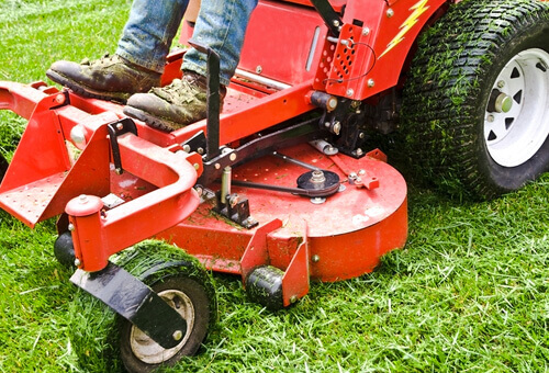 commercial landscape lawn care services Downsview Ontario
