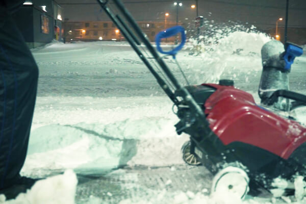 snow removal service Mississauga Ontario
